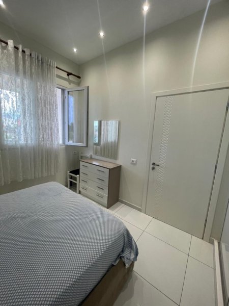 Jepet me Qera Super Apartament 1+1 tek Jordan Misja , Kati 3, 60 m² 400 €uro