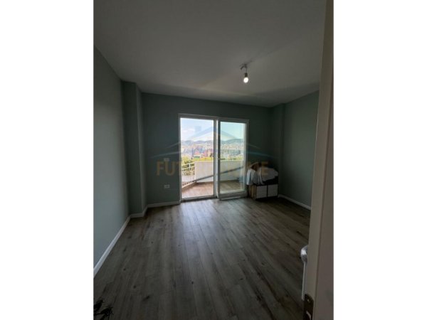 Tirane, jepet me qera apartament 2+1 Kati 9, 93 m² 700 € 