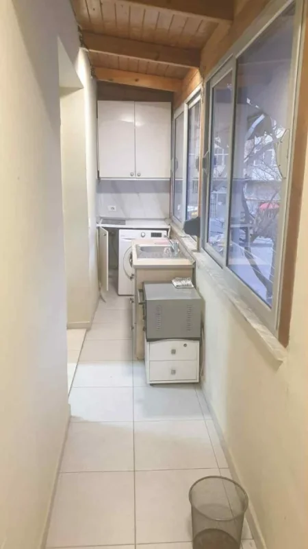 Tirane, jepet me qera apartament 1+1 Kati 2, 50 m² 450 € (ZOGU I ZI)