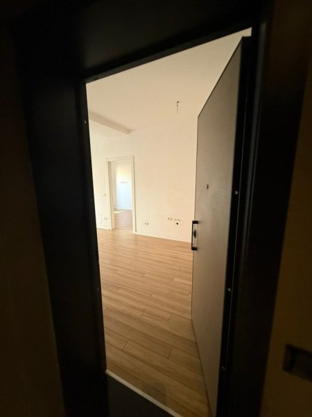 Tirane, shitet apartament 2+1+Aneks+Ballkon Kati 6, 113 m² 316.000 € (Tirana Garden Building)