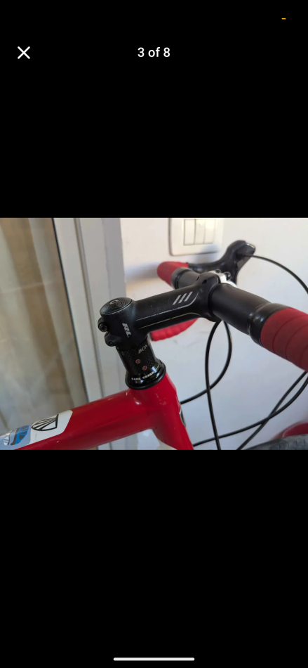 Shqiperi, shes biciklete per meshkuj Trek e kuqe 1 €