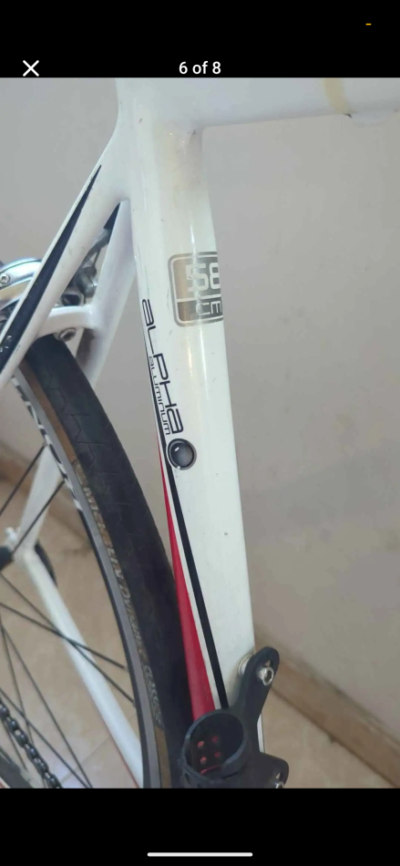Shqiperi, shes biciklete per meshkuj Trek e kuqe 1 €