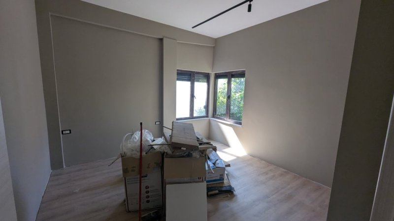 Tirane, jepet me qera apartament 1+1 Kati 1, 65 m² 450 € (Rruga Margarita Tutulani)