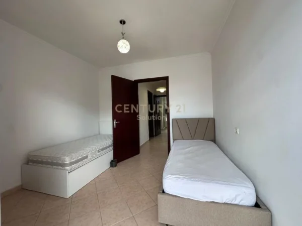 Tirane, shitet apartament 2+1 Kati 7, 98 m² 125.000 € (Astir)