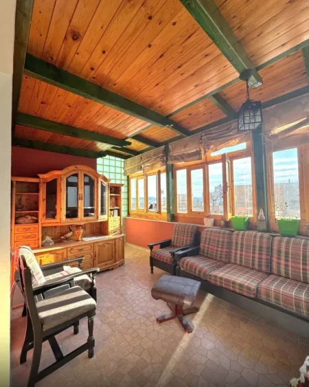 Tirane, shitet apartament 2+1+Ballkon Kati 5, 118 m² 140.000 € (Fresk)