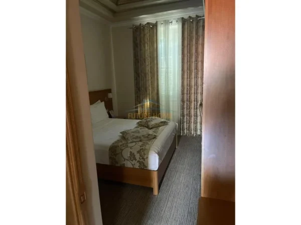 HOTEL PER QERA , PAZARI I RI, QENDER, TIRANE