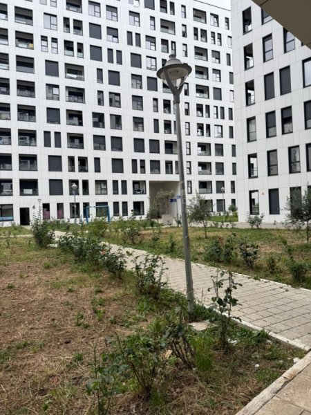 Tirane, jepet me qera apartament 1+1+Ballkon Kati 1, 45 m² 500 € 