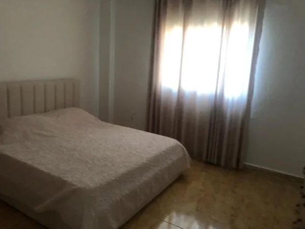 Tirane, jepet me qera apartament 2+1 Kati 4, 58 m² 600 € (don bosko)