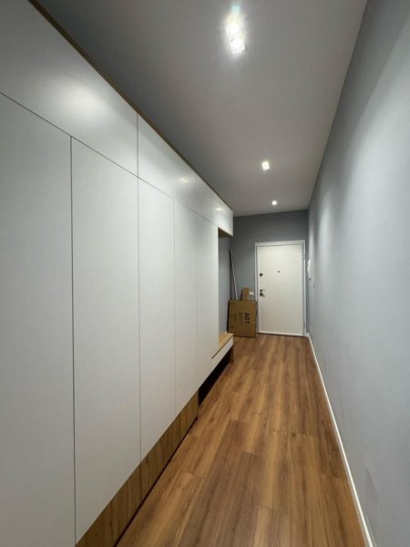 Tirane, jepet me qera apartament 2+1 Kati 2, 100 m² 800 € 