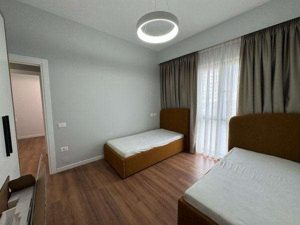 Tirane, jepet me qera apartament 2+1 Kati 2, 100 m² 800 € 