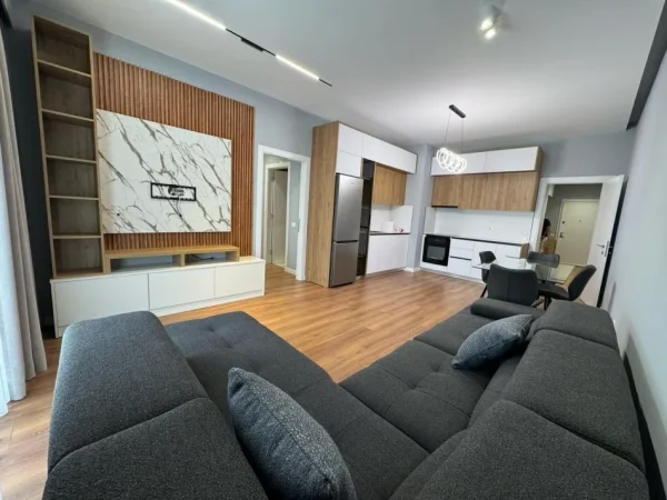 Tirane, jepet me qera apartament 2+1 Kati 2, 100 m² 800 € 