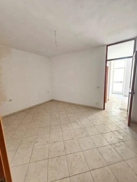 Durres Plazh, shitet apartament 3+1+Aneks+Ballkon Kati 5, 115 m² 130.000 € 