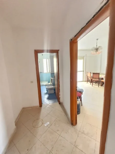 Durres Plazh, shitet apartament 1+1+Aneks+Ballkon Kati 2, 75 m² 85.000 €