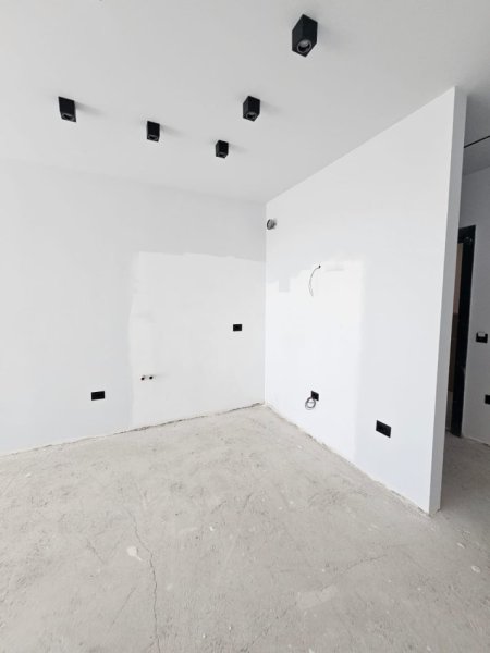 Qerret, shitet apartament 1+1+Aneks+Ballkon Kati 7, 82 m² 147.000 € 