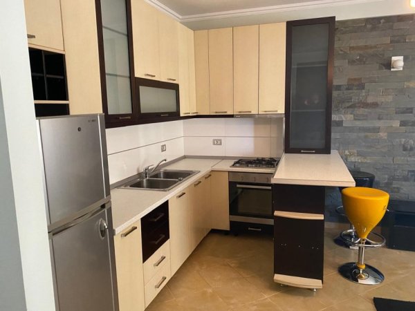 APARTAMENT 2+1+2 ME QIRA  NE DON BOSKO   600 €