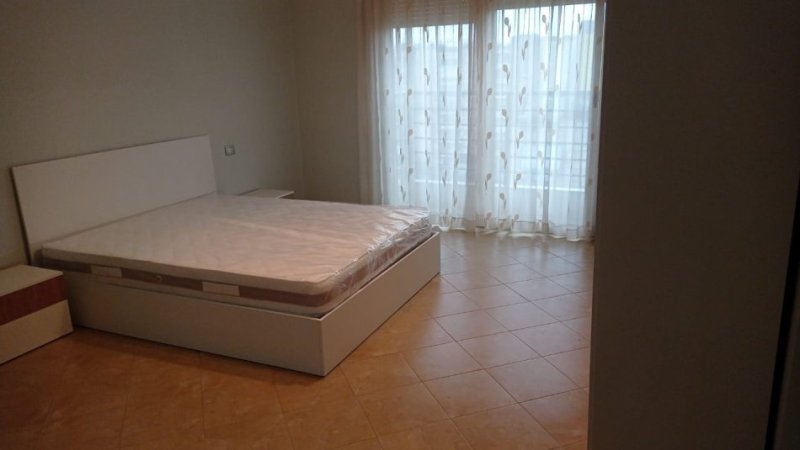 APARTAMENT 2+1+2 ME QIRA  NE DON BOSKO   600 €