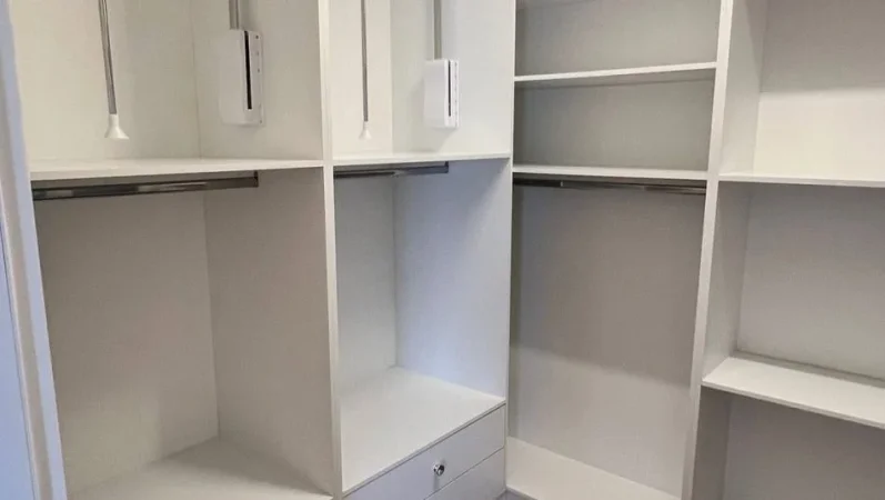 Tirane, jepet me qera apartament 2+1+Ballkon Kati 1, 100 m² 550 € (Rruga sauk)