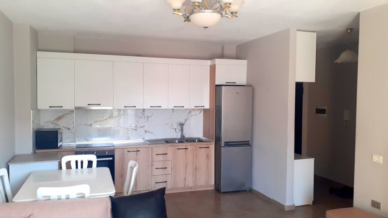 Shijak, Shitet Apartament 2+1 +2 Tualete Kati 2, 87 m² 60.000 €