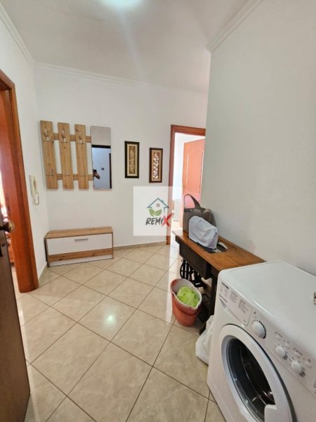 Durres, jepet me qera apartament 2+1+Aneks+Ballkon Kati 11, 120 m² 500 € 