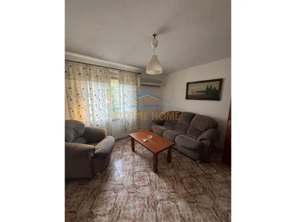 Tirane, shitet apartament 1+1 Kati 4, 50 m² 110.000 € (Myslym Shyri)