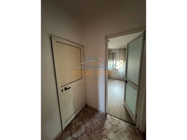 Tirane, shitet apartament 1+1 Kati 4, 50 m² 110.000 € (Myslym Shyri)