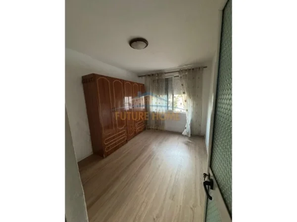 Tirane, shitet apartament 1+1 Kati 4, 50 m² 110.000 € (Myslym Shyri)