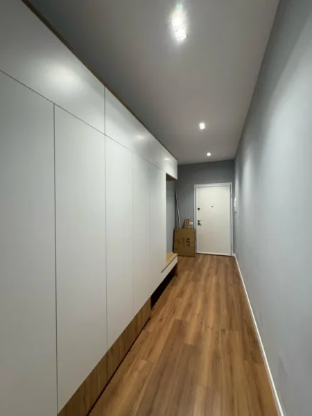 Tirane, jap me qera apartament 2+1+Ballkon Kati 2, 120 m² 800 € (Rruga dibres)