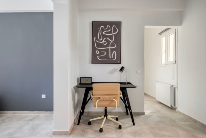 Tirane, jepet me qera apartament 1+1+Ballkon Kati 2, 65 m² 550 € (porcelan)