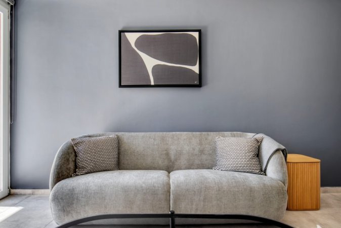 Tirane, jepet me qera apartament 1+1+Ballkon Kati 2, 65 m² 550 € (porcelan)