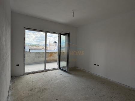 Tirane, shitet apartament 1+1 Kati 8, 69 m² 57.800 € (KAMEZ)