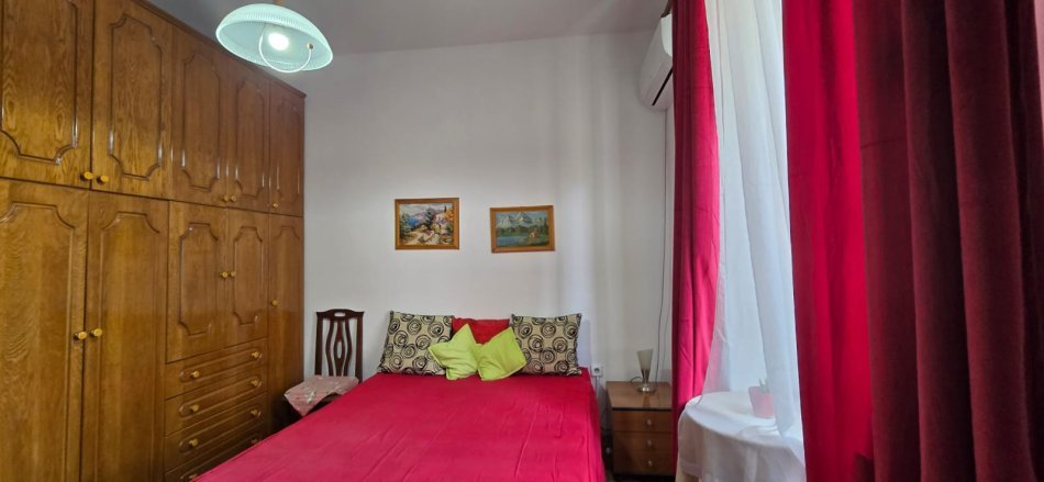 Tirane, jepet me qera apartament 1+1 Kati 3, 40 m² 380 € (Stadiumi Dinamo)