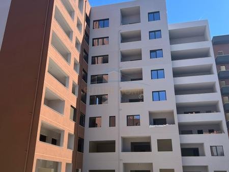 Tirane, shitet apartament 2+1 Kati 2, 124 m² 205.000 € (RRUGA E ELBASANIT)