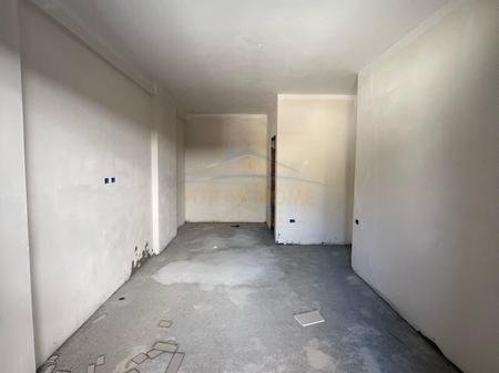 Tirane, shitet apartament 2+1 Kati 2, 124 m² 205.000 € (RRUGA E ELBASANIT)