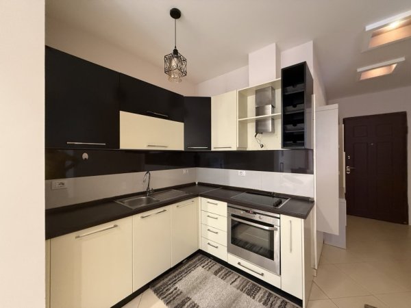 Tirane, jepet me qera apartament 1+1+Ballkon Kati 2, 70 m² 500 € 