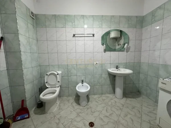 Tirane, shitet apartament 2+1 Kati 7, 98 m² 125.000 € 
