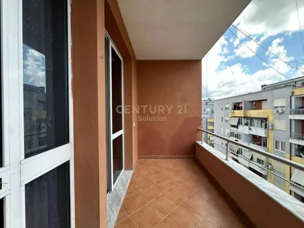 Tirane, shitet apartament 2+1 Kati 7, 98 m² 125.000 € 