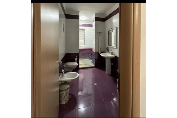 Vlore, shitet apartament 1+1+Ballkon , 85 m² 95.000 € 