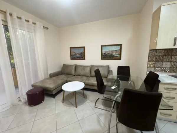 APARTAMENT 2+1 ME QIRA, 550 € (Kodra e Diellit)