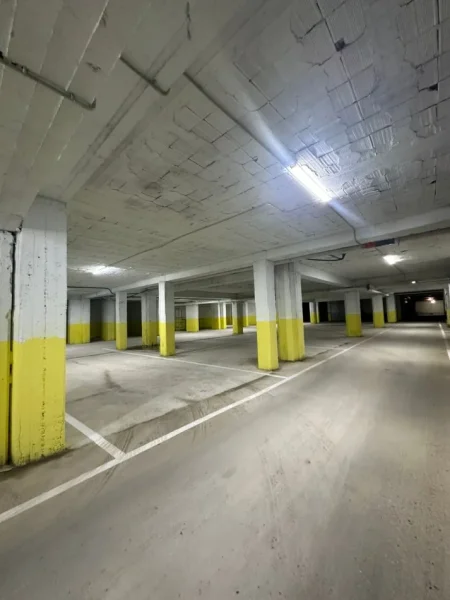 Durres, shitet garazh | post parkimi Kati -1, 18 m² (ish urt)