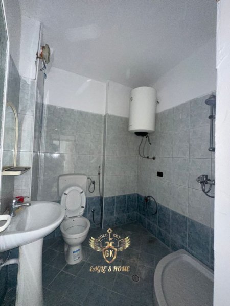 Durres, shitet apartament 1+1+Ballkon Kati 8, 65 m² 70.000 € (ISH URT)