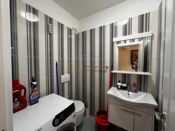 Tirane, jepet me qera apartament duplex 2+1+Ballkon Kati 1, 109 m² 700 € (Rezidenca Kodra e Diellit 2)