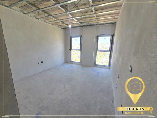 Tirane, shitet apartament 1+1+Aneks+Ballkon Kati 8, 102 m² 142.800 € (Porcelan)