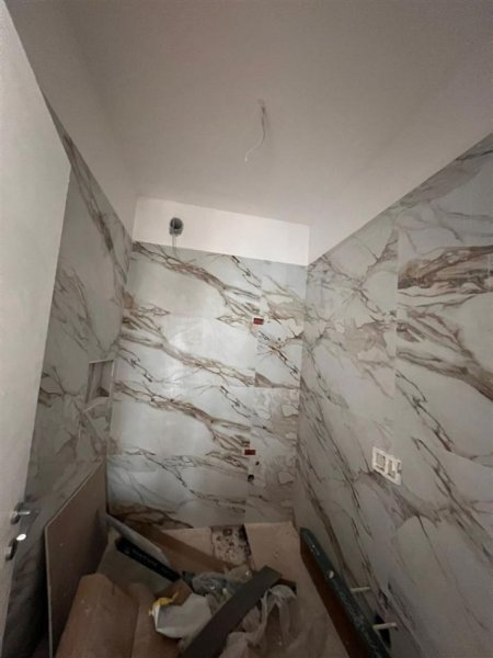 Tirane, shitet apartament 2+1 Kati 2, 107 m² 230.000 € (MINE PEZA)