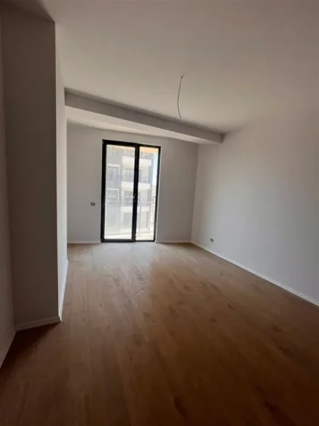 Tirane, shitet apartament 2+1 Kati 2, 107 m² 230.000 € (MINE PEZA)