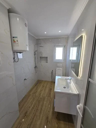Tirane, jepet me qera apartament 2+1 Kati 4, 77 m² 145.000 € 
