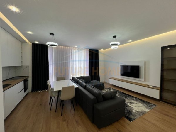 Tirane, jepet me qera apartament 1+1 Kati 9, 78 m² 550 € (Bulevardi i Ri)