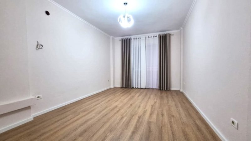 SHITET APARTAMENT 1+1 – RRUGA E KAVAJËS (PAS GLOBE, PËRBALLË DELIJORGJI, Kati 3, 58 m² 128.000 €uro