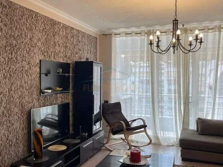 Tirane, jepet me qera apartament 2+1 Kati 7, 700 € 