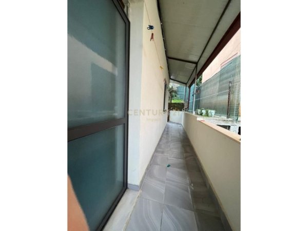 Tirane, shitet apartament 5+1 , 601 m² 350.000 € (Profarma)