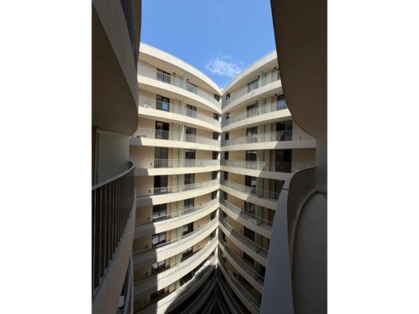 Tirane, shitet apartament 3+1 Kati 10, 152 m² 334.000 € 